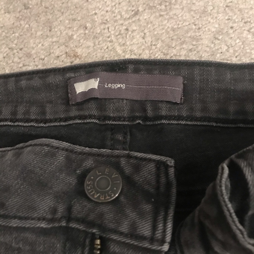 LEVI’S black Jeggings